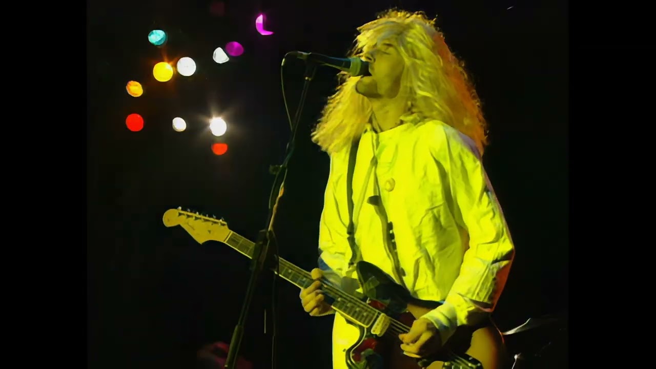 Nirvana at Reading 1992: a story of rumours, a wheelchair and salvation |  Louder