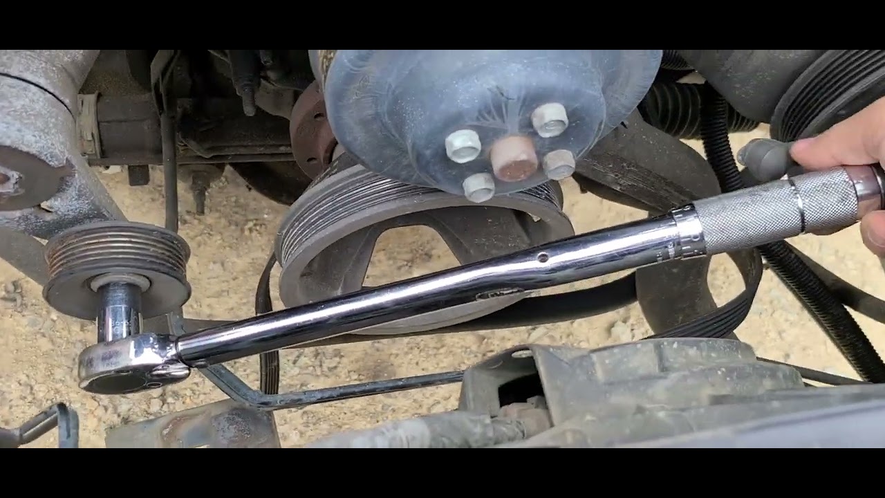 Clockwise vs Counterclockwise Bolt Removal