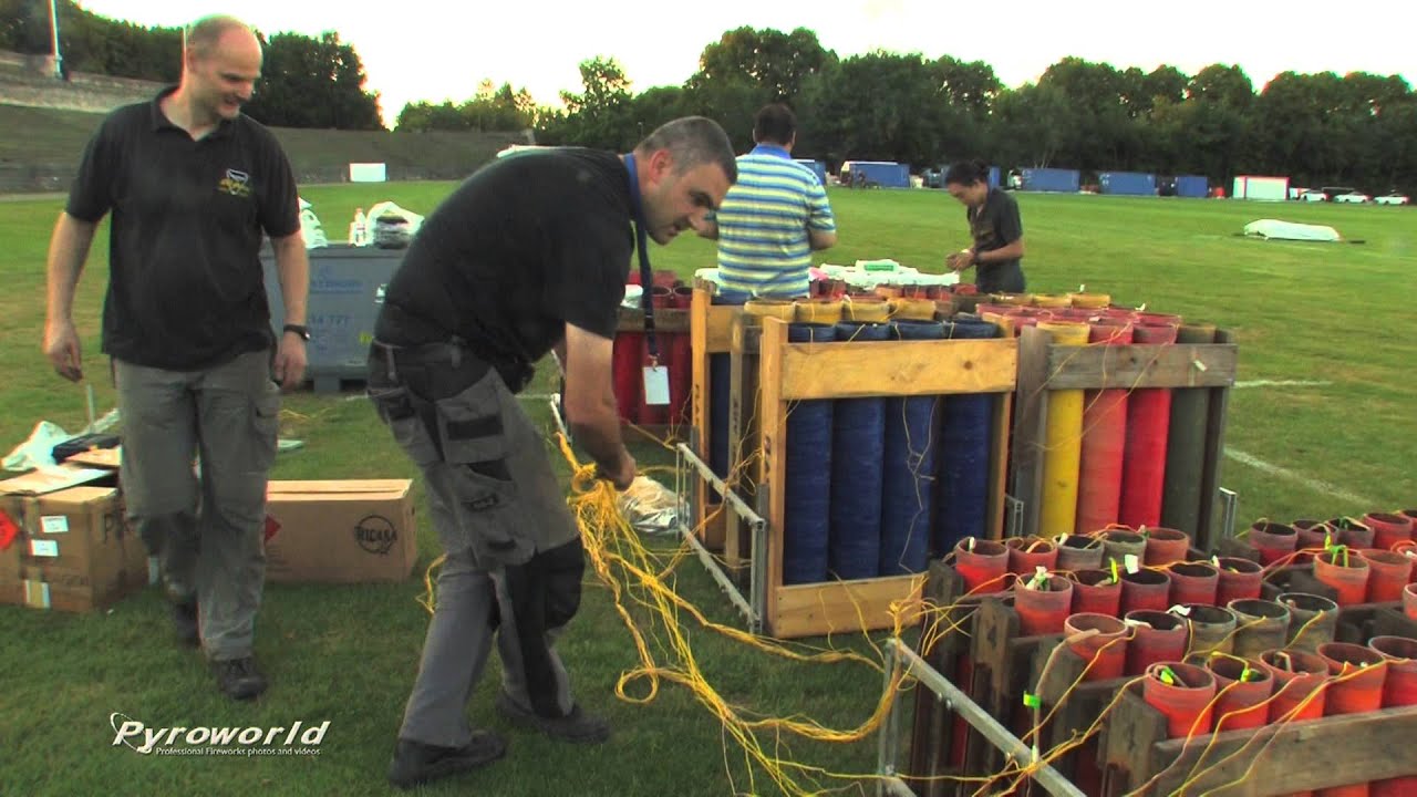 artificioso significato Pyronale 2013: Behind the Scenes - Setup - fireworks - Feuerwerk - vuurwerk