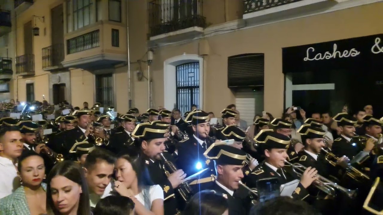 AM Virgen De los Reyes - Al Rey de Reyes- Coronación  Soledad  Granada
