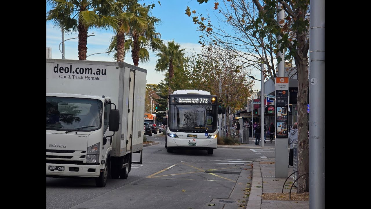 Ventura Seaford 1281 on Route's 773 & 774 (Frankston South & Delacombe Park Loop's)