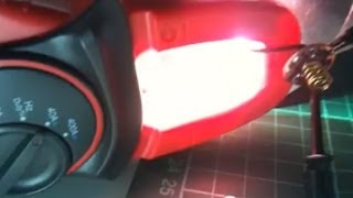 CREE LED Flashlight Driver Current Test (XM-L2 T6 3A 10W)