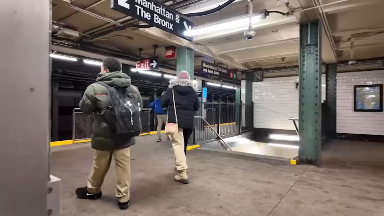 Authorities investigating possible hate crime on subway in Brooklyn ...