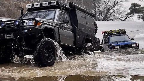 1/10 Scale RC4WD TF2&Axial SCX10 III TOYOTA LAND CRUISER Serise LC70/LC80 Off-road Trail 4X4 RC Car