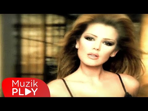 Petek Dinçöz - Arkadaşımın Aşkısın (Official Video)