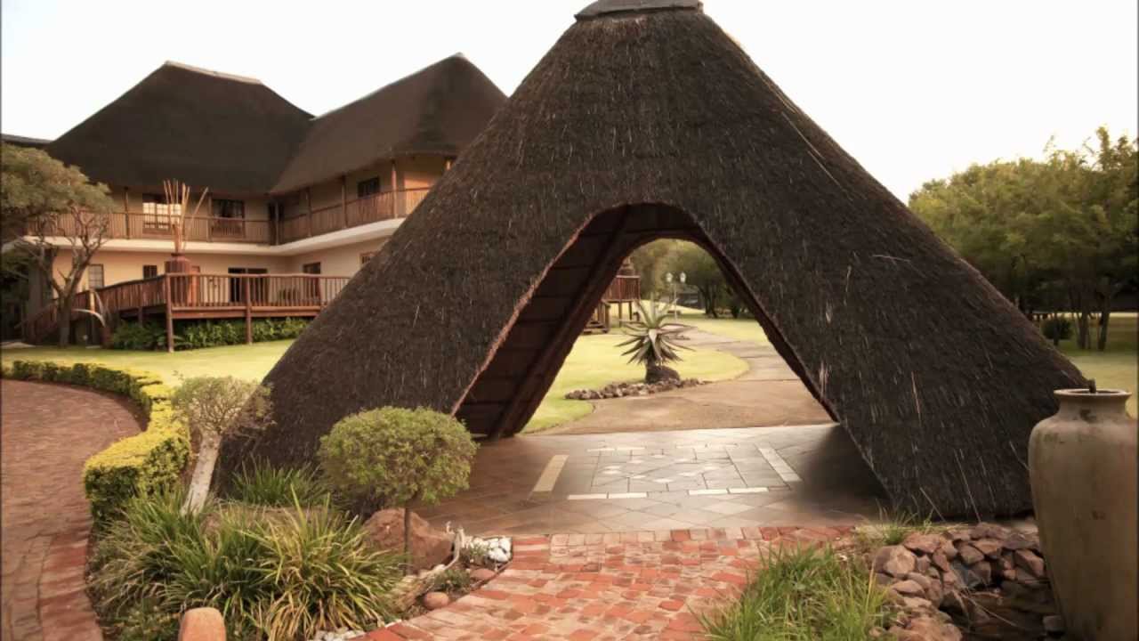 Blue Moonlight Lodge - YouTube