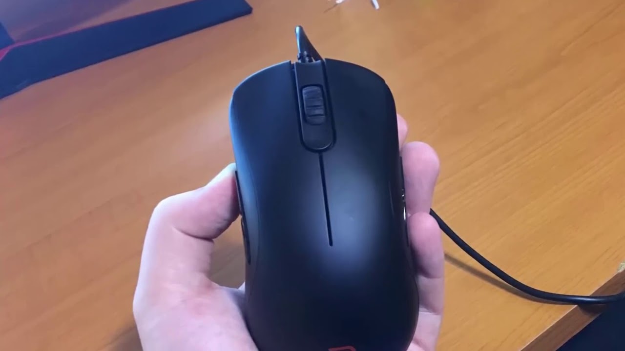 BenQ Zowie ZA12 Ambidextrous Gaming Mouse Review