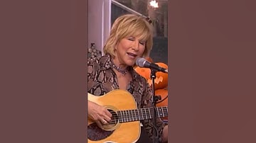 Thumbnail of Lori Lieberman || Killing Me Softly