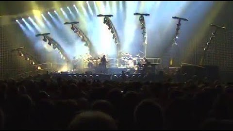 Genesis 2007   Firth Of Fifth I Know What I Like   live concert Düsseldorf