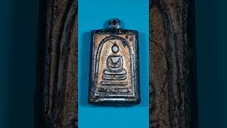 Special Edition Phra Somdej Amulet in a Thai-Style Frame from the King Rama IV Era screenshot 1