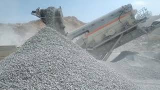 How a large stone crusher turns stones into gravel