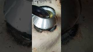 चूल्हे पे खाना बनाएं ब ना #shorts#ytshorts#vlog#familyVlogs#trending