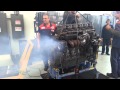 Motor Scania K124-360CV funcionando.