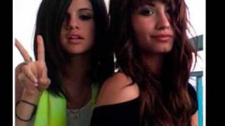 Selena Gomez - Magical