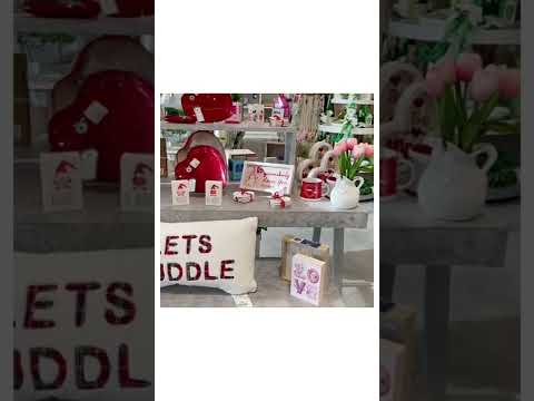 ❤️Pre-Valentines Day Shopping Decor | HomeSense | ShellyposhLifestyle #SHORTS