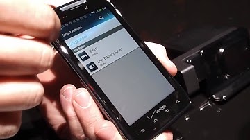 Motorola Droid Razr - Smart Actions and MotoCast demo
