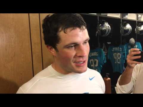 Video: Luke Kuechly está llevando el aval de un producto al siguiente nivel