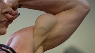 Amazing Peaked Biceps