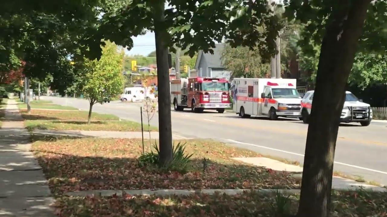 Guelph fire P2 Arriving on scene for a Medical YouTube