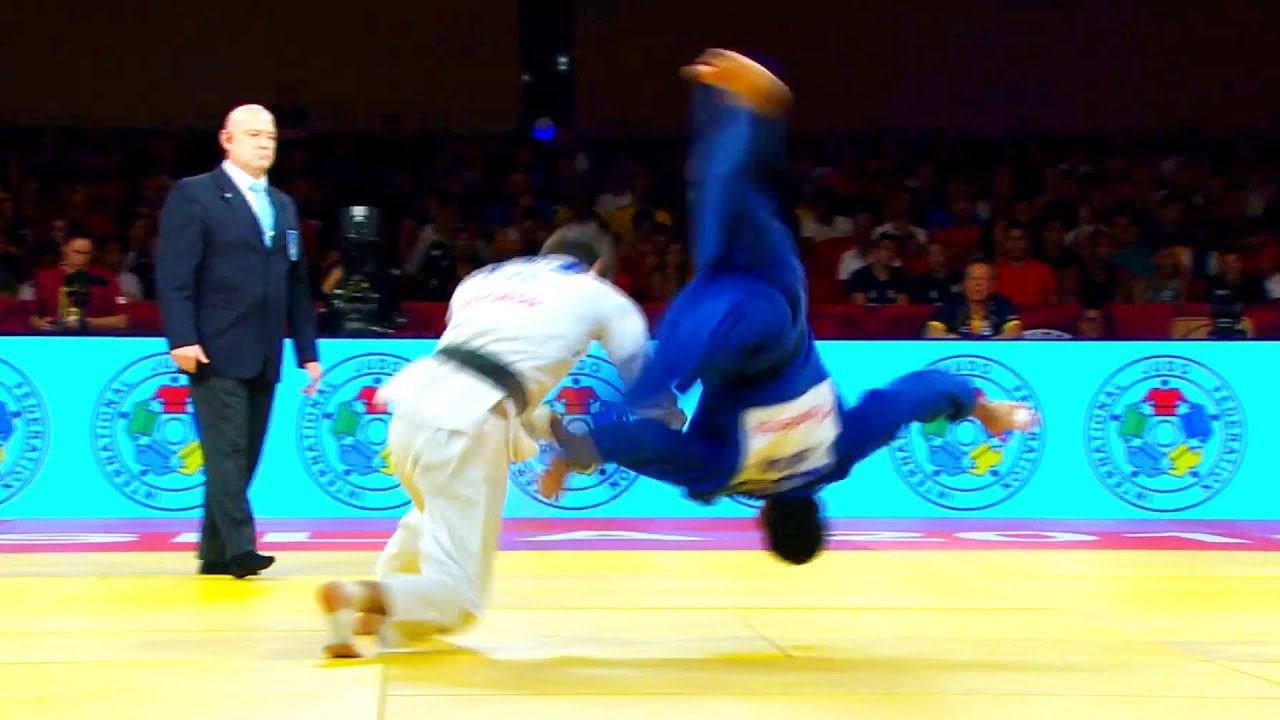 Когда уклонение красивее броска