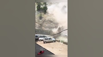 Terrifying Rockslide Destroys Everything