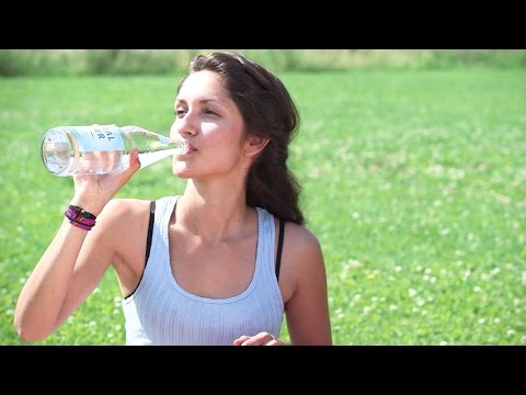 Video: Wie Wählt Man Mineralwasser