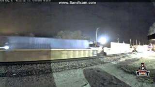 UP/CSX Intermodal Train Meets BNSF Pig Train on the Coal City Railcam - 12/27/14