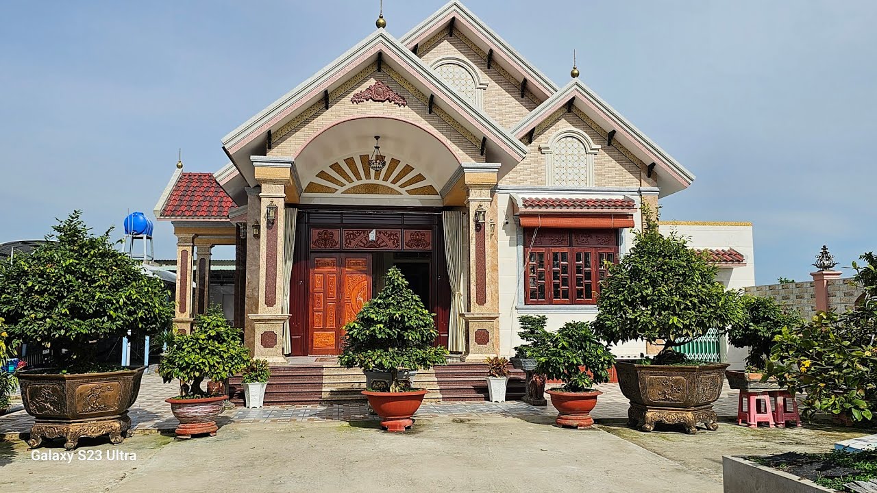 Biệt Thự Đẹp Có Thổ Cư,Có 10 Phòng Trọ Đang Cho Thuê(25x100M2),Giá:10Tỷ 