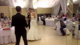 Отзыв Жени и Алексея. Свадьба 28 февраля 2015. Ведущий Андрей Огнев Отзыв Жени и Алексея. Свадьба 28 февраля 2015. Ведущий Андрей Огнев
