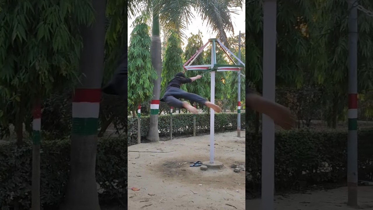 masti in park 😊🤞🏻😎 