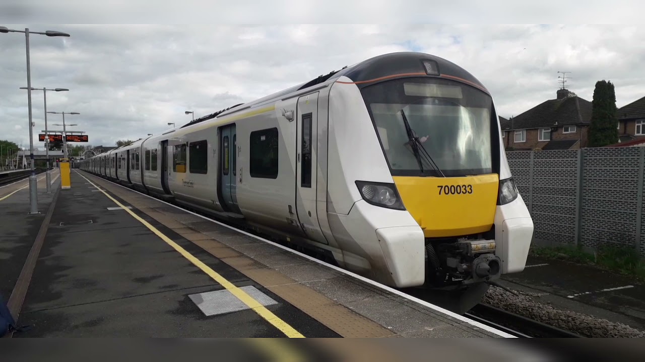 Class 700 tones Rainham