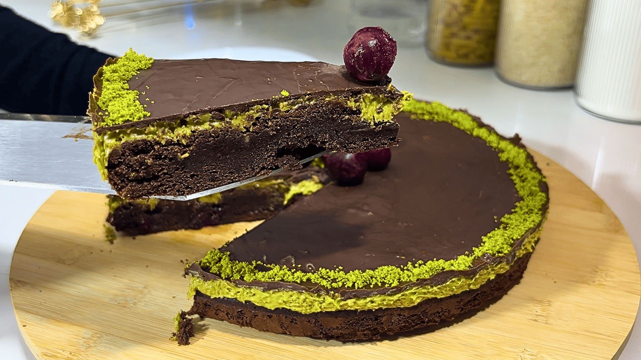 Дубайский шоколадный брауни | Начинка из фисташкового кнафе