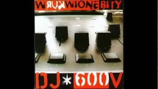 Radoskór - Huj Mnie Polityka.wmv