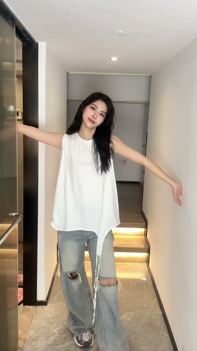 🔥 WHICH ONE IS YOUR ANGEL❓ | #shorts #sexy #beautiful #dance #tiktok #lookbook #댄스 #나라는가수 #fashion