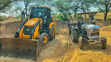 Jcb Backhoe Machine Loading Mud In Mahindra YUVO and Eicher Tractors | Jcb Video