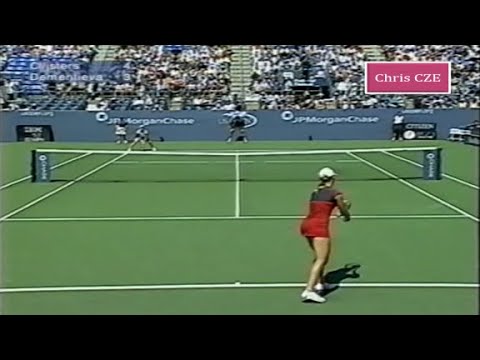 Video: Kim Clijstersin nettovarallisuus: Wiki, naimisissa, perhe, häät, palkka, sisarukset