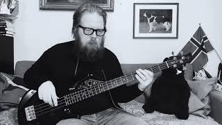 Kristoffer Helle - Bob Seger - Roll Me Away - Bass
