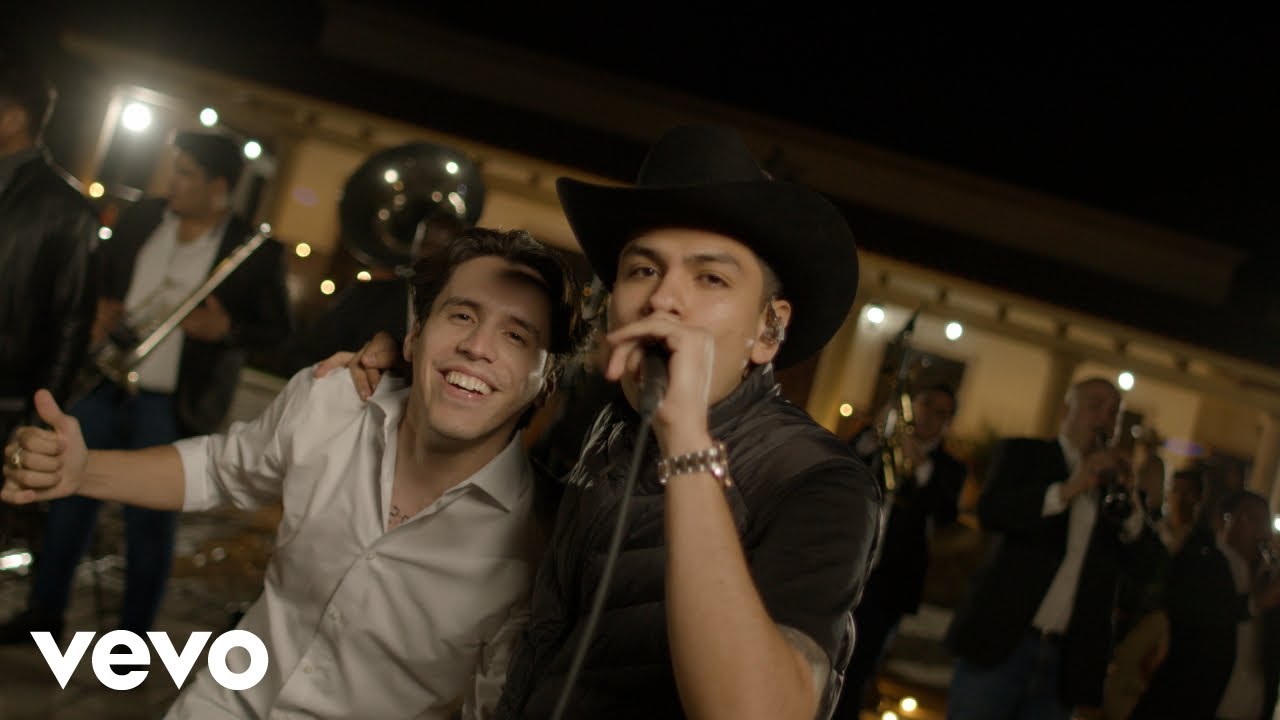 Virlán García, Diferente Nivel - 1982 (En Vivo)