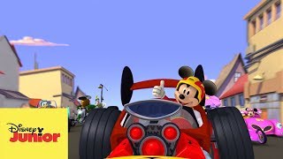 Los Bólidos En Acción I Mickey Aventuras Sobre Ruedas