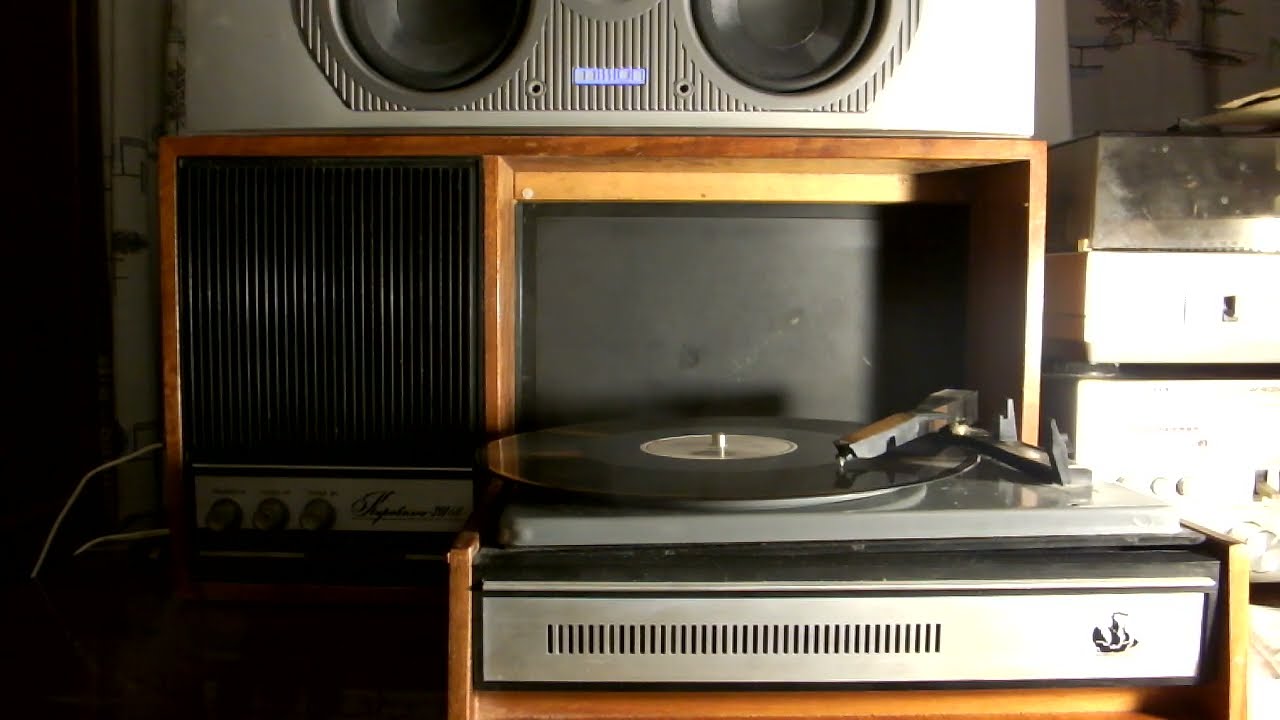 Электрофон "Каравелла-201а" и акустика центрального канала "Mission": "Маленький этюд"-фокстрот