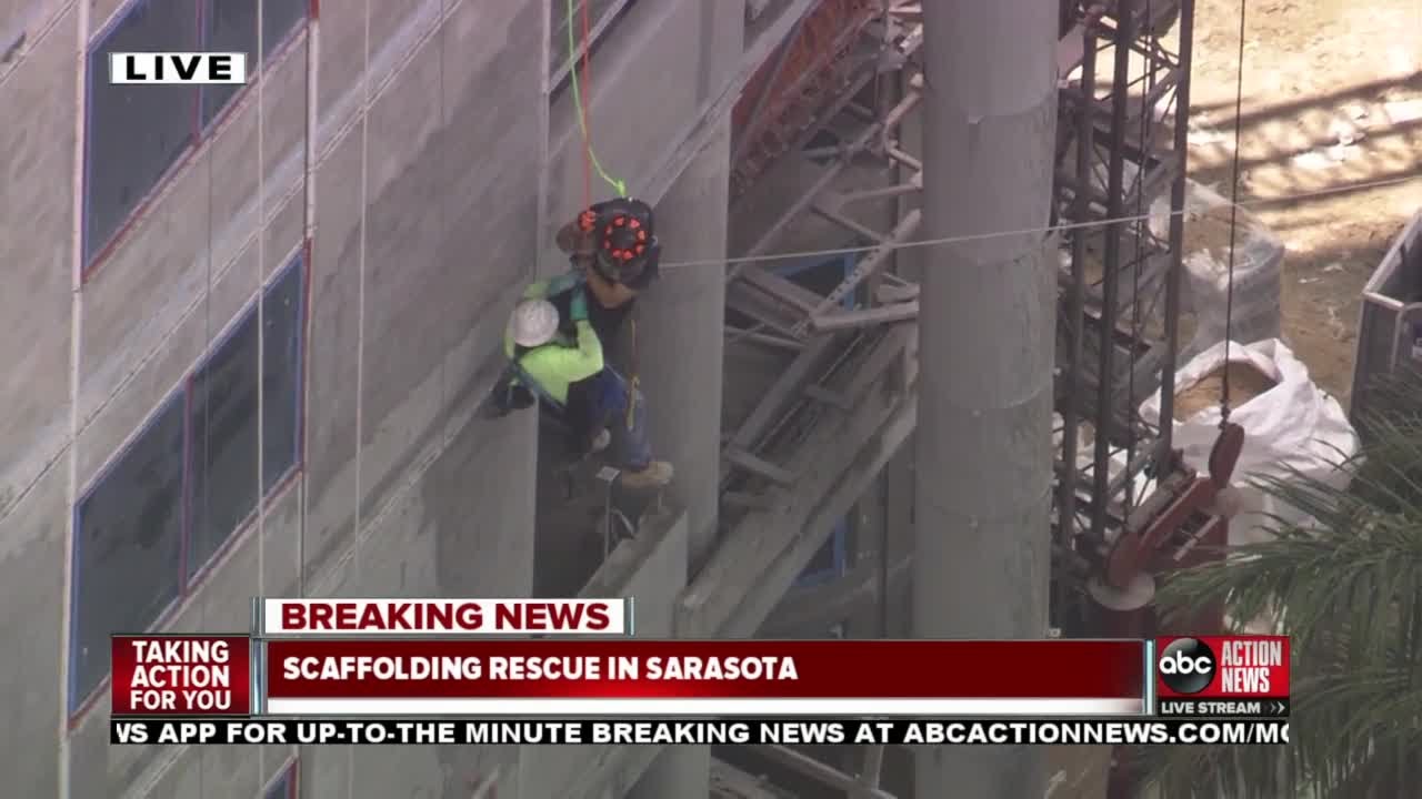 Man rescued from dangling scaffolding in Sarasota County - YouTube