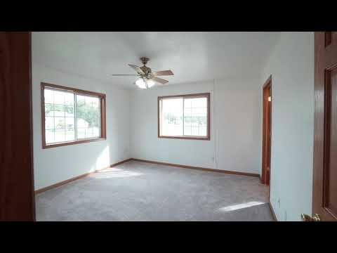 601 Lantz Ave, Cedar Falls, IA home video tour