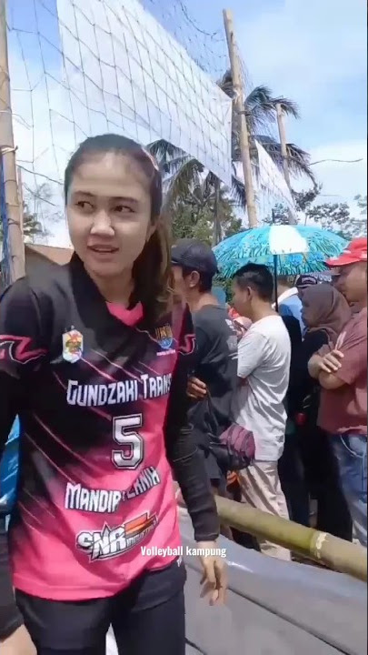 Cantik Banget Gendis Azzahra 🥰 #voliputri #volleyballkampungshort #volleyballkampung #volitarkam