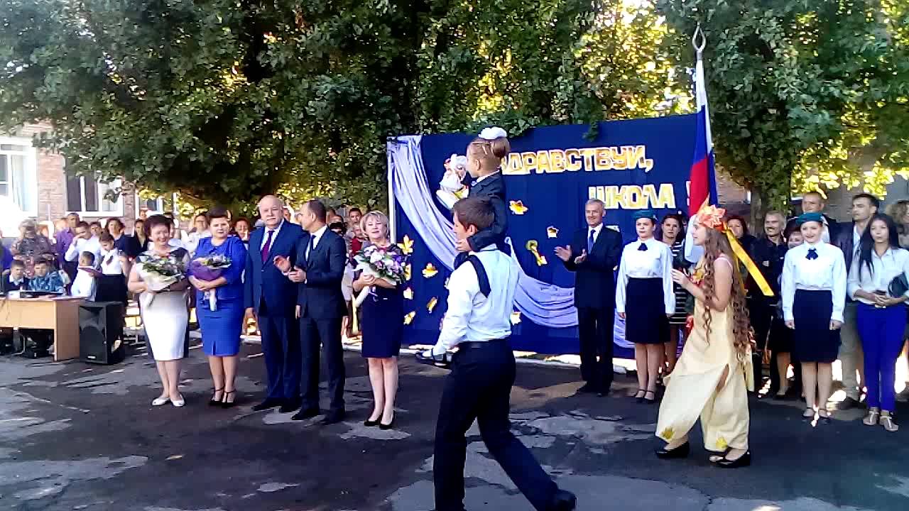 таможня новошахтинск. через новошахтинск. через новошахтинск. освобождение новошахтинска от немецких захватчиков. через новошахтинск.