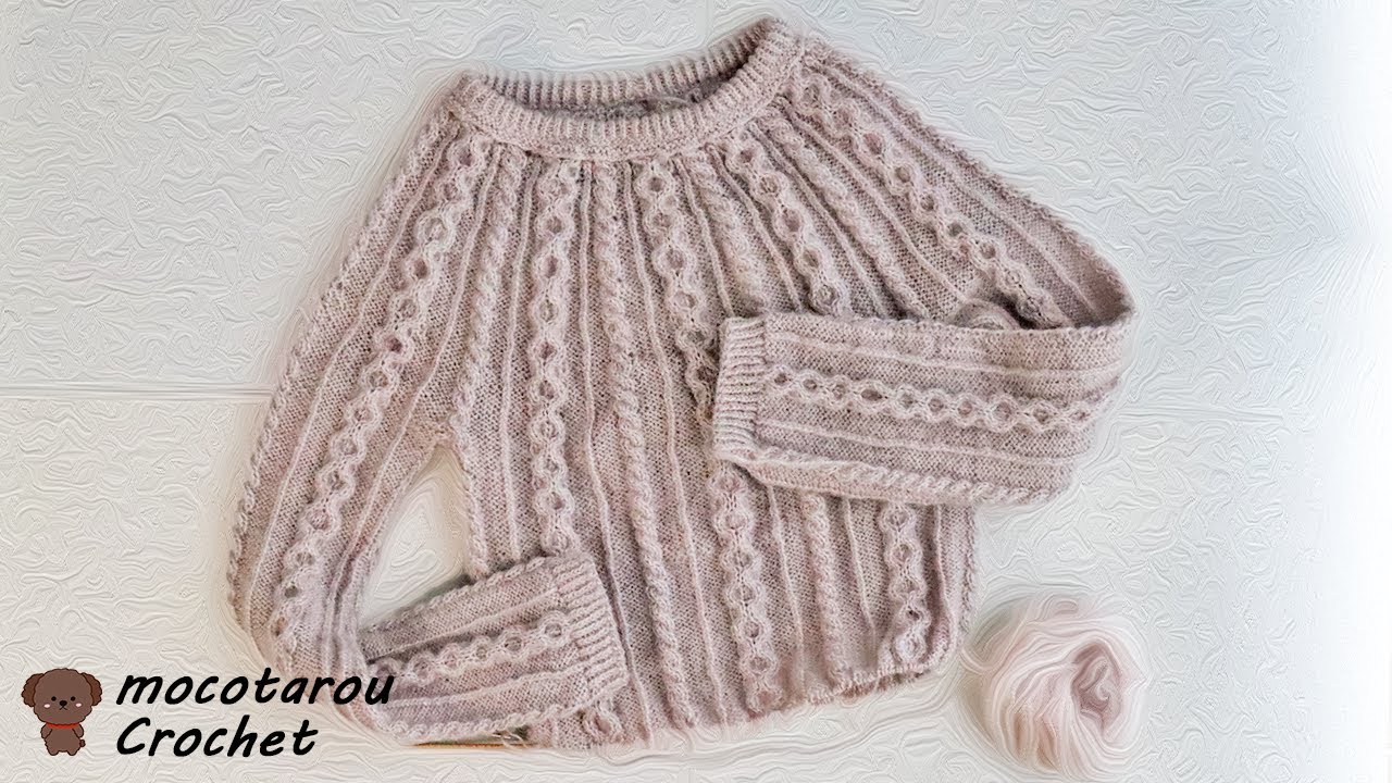 完成したモノ1点と今編んでいるモノ4点