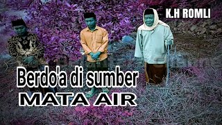 Momen bersama Romo K.H Romli sa'at meninjau Mata Air