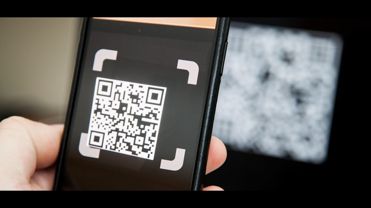 Как прочитать qr с экрана. Iphone 14 Pro сканер QR. QR код чтение. Сканируй QR код. Сканирование ЙК кода на айфоне.