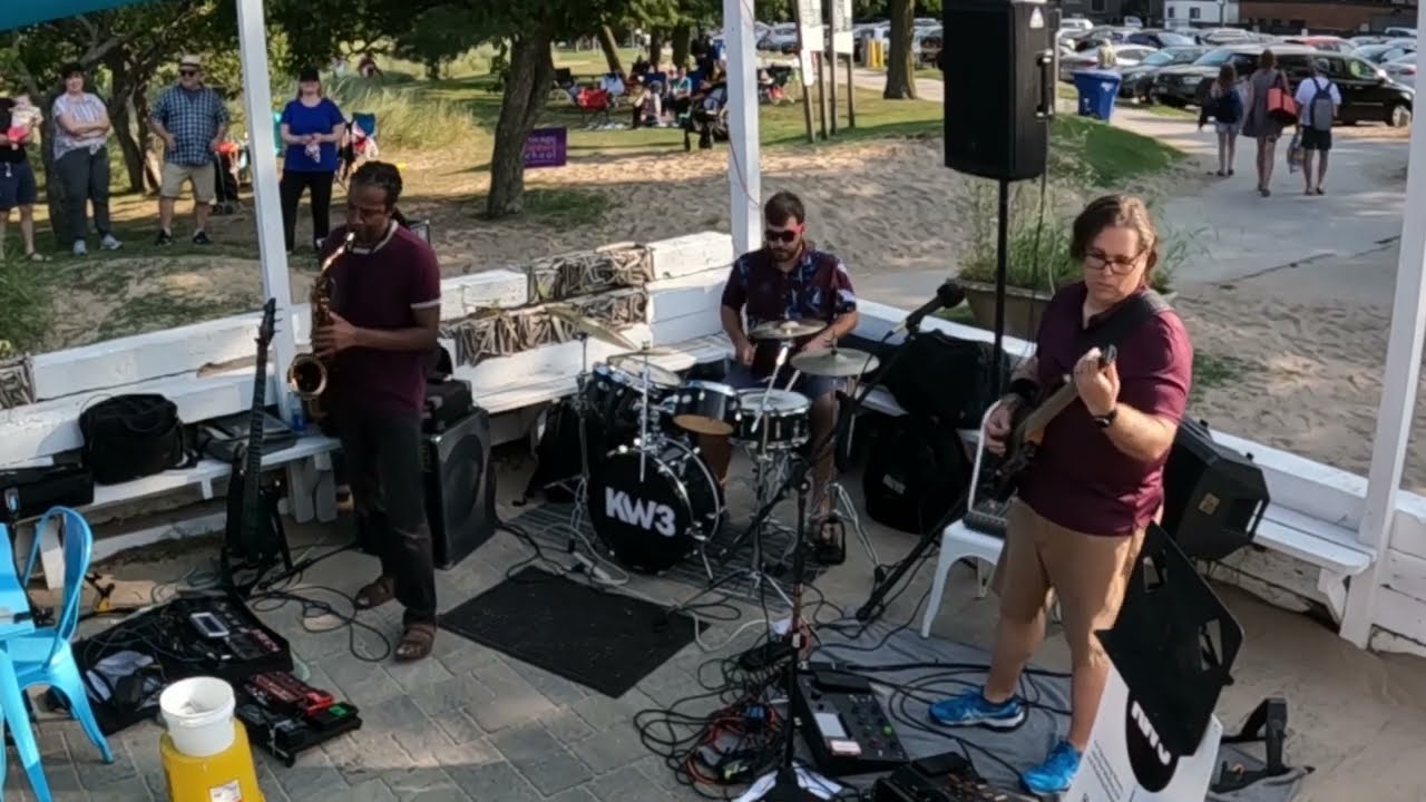 "Pulaski At Night" performed by KW3