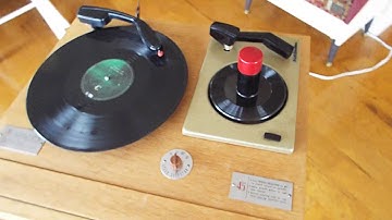 RCA Victor Store Demonstrator 3 speed record player