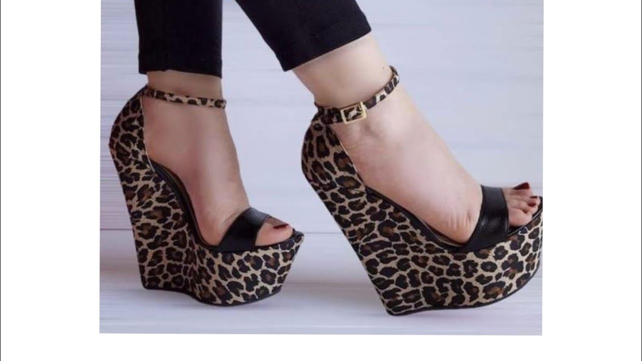 Hurt touching collection of platform wedge heel sandals for ladies 